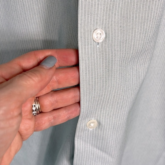 The Men's Store Bloomingdale's Non-iron Single Needle Tailoring Button Down Sz M - Picture 5 of 8